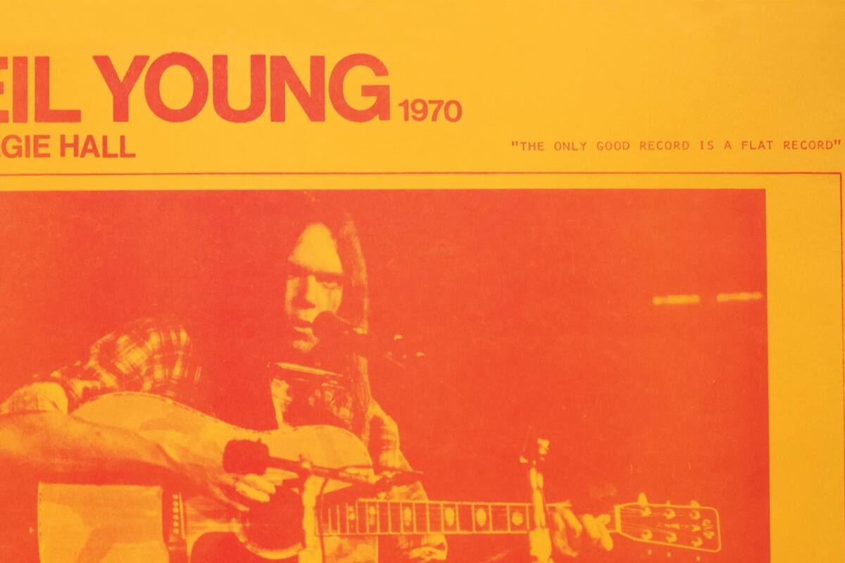 Neil Young anuncia disco en directo "Carnegie Hall 1970"
