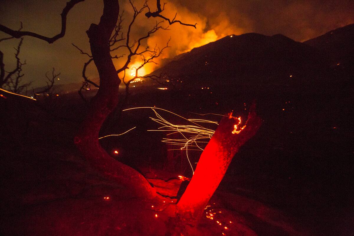 Se agrava incendio de Alpine