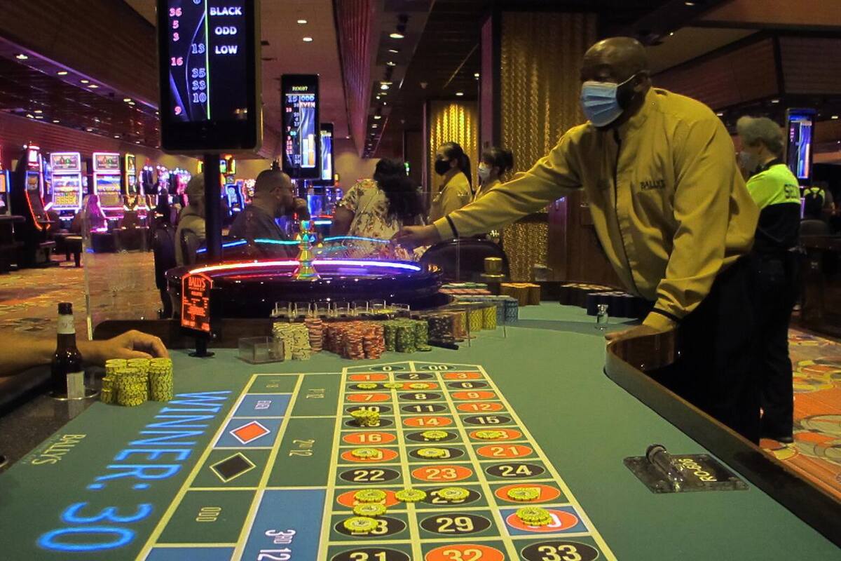 Ganan más dinero que nunca en 2021 los casinos de EU