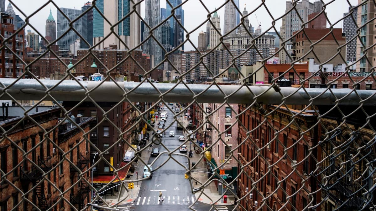Nueva York congela alquileres de casi un millón de departamentos regulados y Zohran Mamdani cumple una promesa clave para aliviar la crisis de vivienda