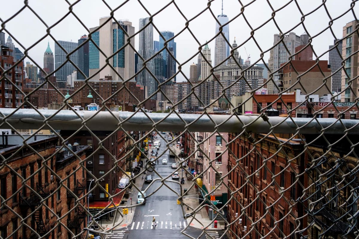 Nueva York congela alquileres de casi un millón de departamentos regulados y Zohran Mamdani cumple una promesa clave para aliviar la crisis de vivienda