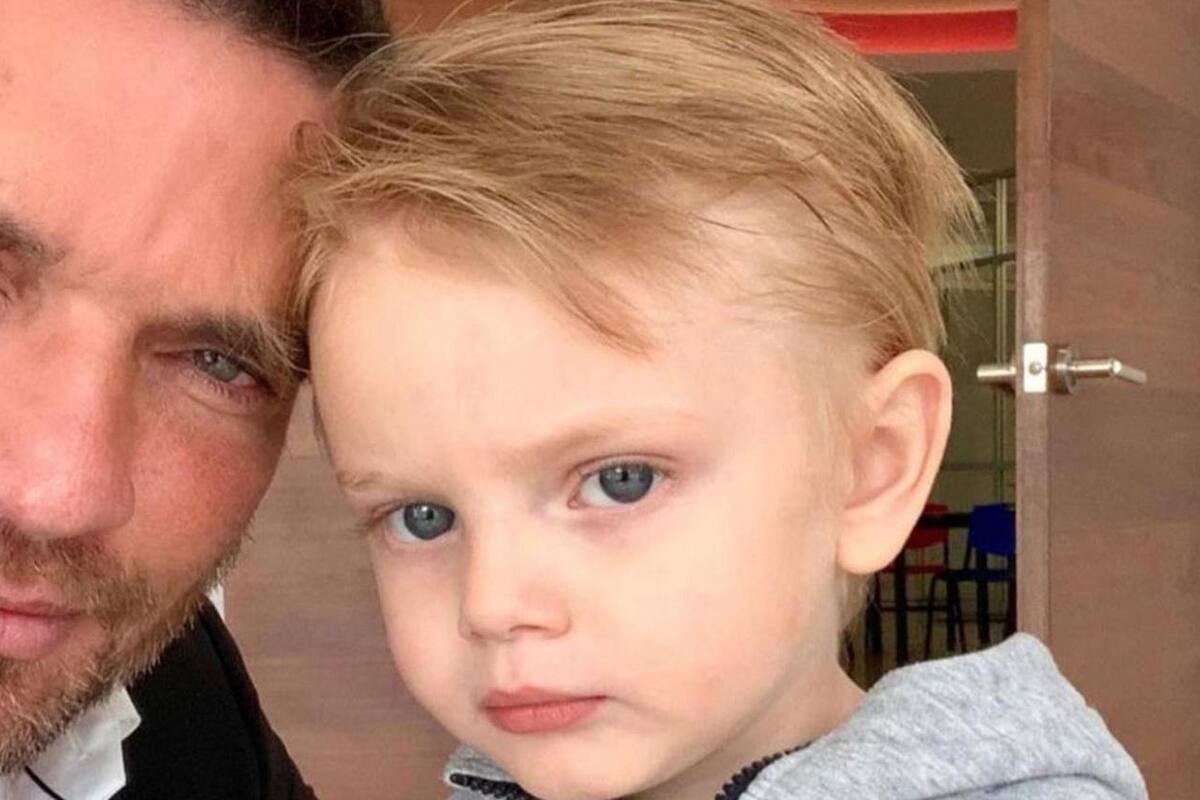 Julián Gil llegó a pensar que moriría sin ver a su hijo Matías