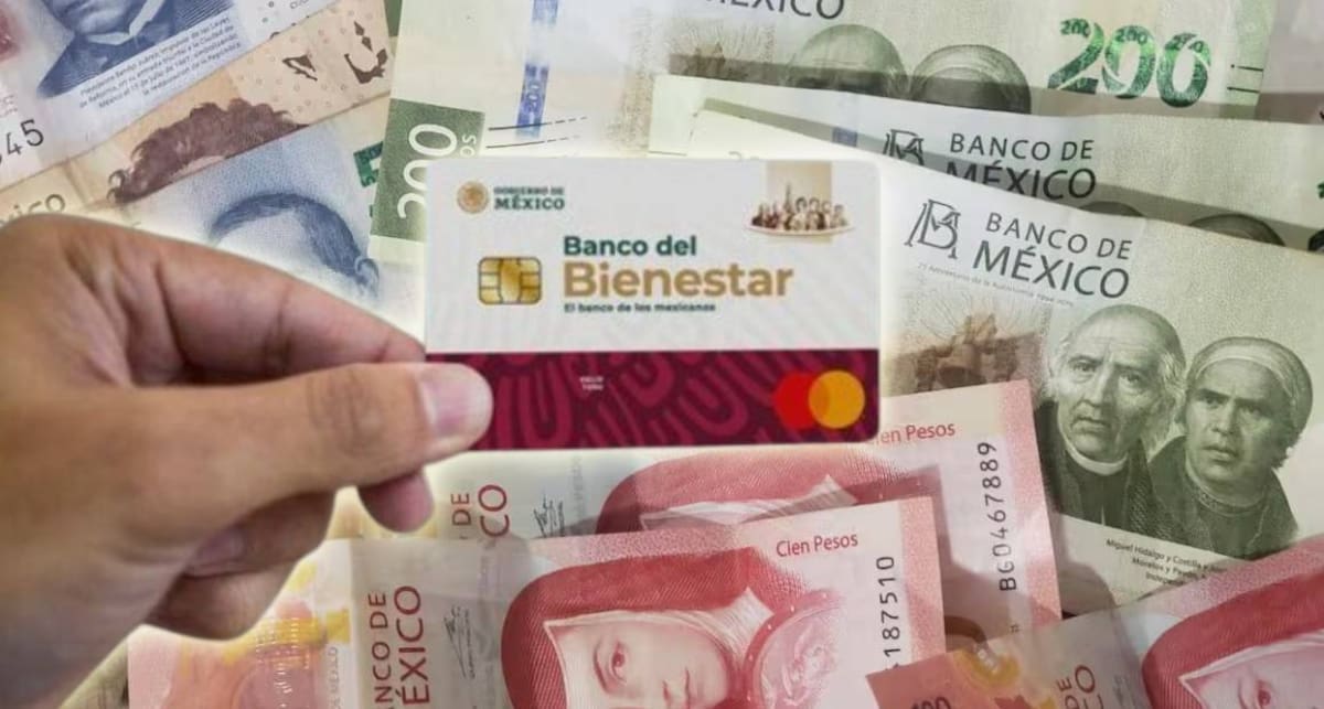 La entrega de las tarjetas del Banco del Bienestar es importante, porque este es el único medio de pago que tienen los beneficiarios. | Foto: Archivo GH