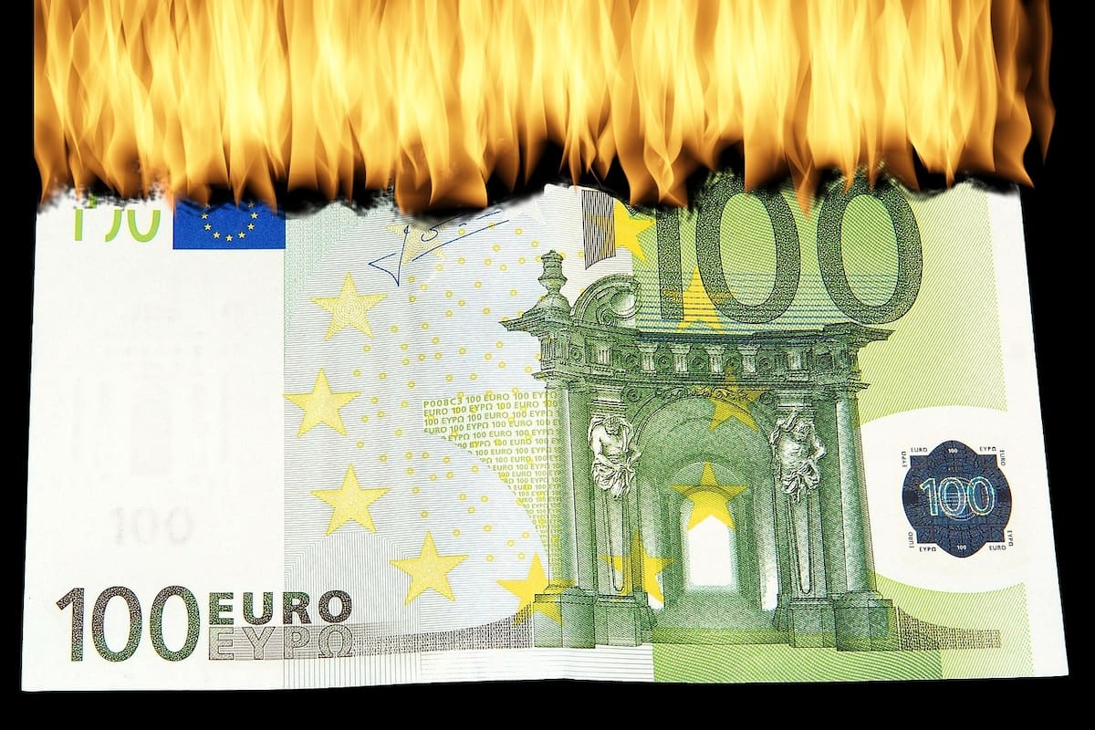 Banco de España: cómo canjear billetes calcinados tras incendios forestales