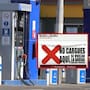 Profeco exhibirá a gasolineras con lonas cuando “se vuelen la barda” en los precios del combustible