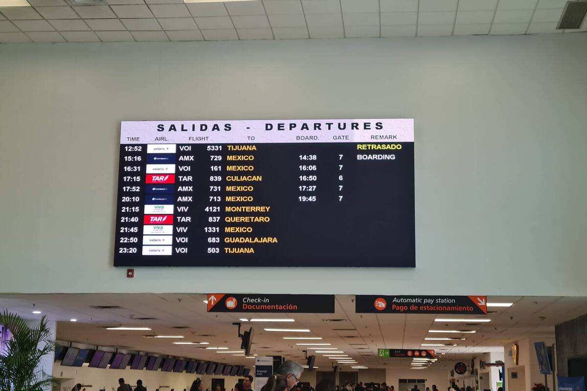 Vuelos de Volaris de Hermosillo con destino a tijuana registran hasta 24 horas de retraso según pasajeros