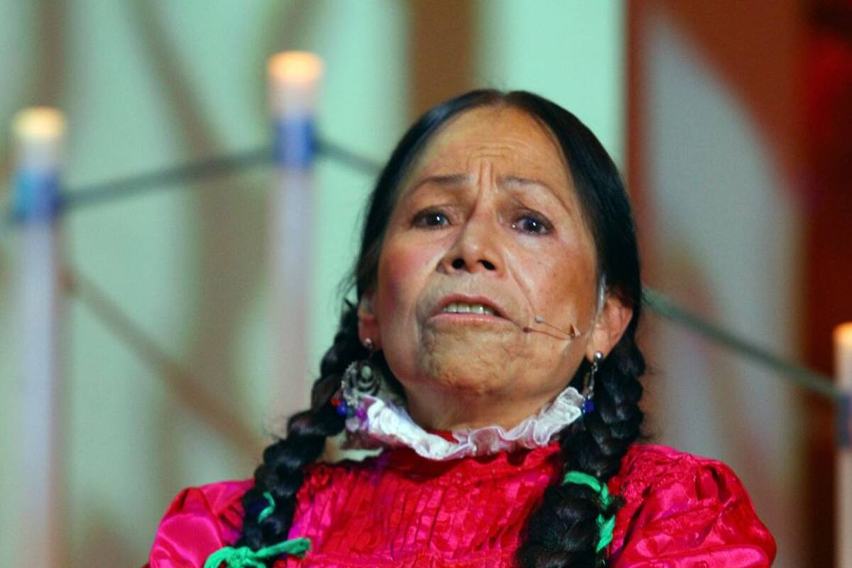 Mujer asegura que es hija de ''La India María'' y Raúl Velasco