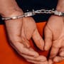 Hombre de San Diego se declara culpable de red de secuestro de migrantes en Tijuana