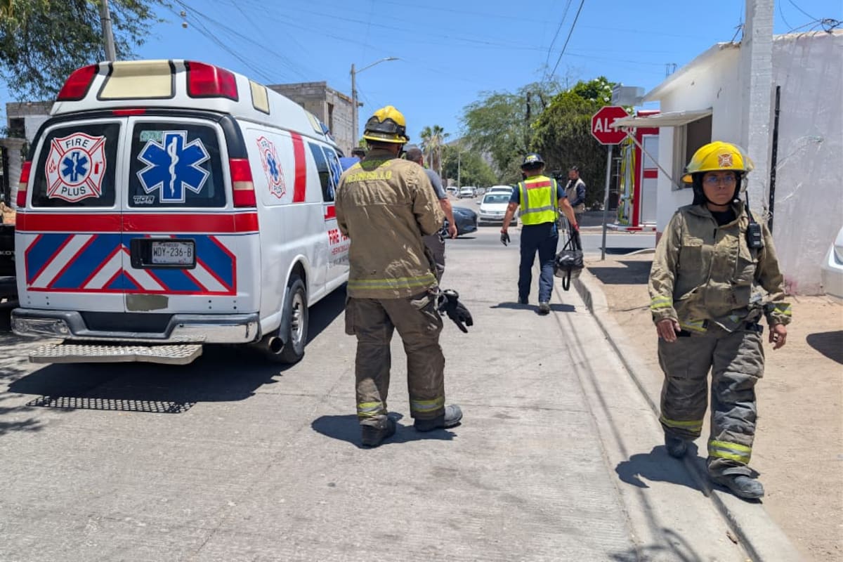 Trabajador de construcción cae de un andamio en la colonia El Cortijo de Hermosillo y sufre lesión en la cadera
