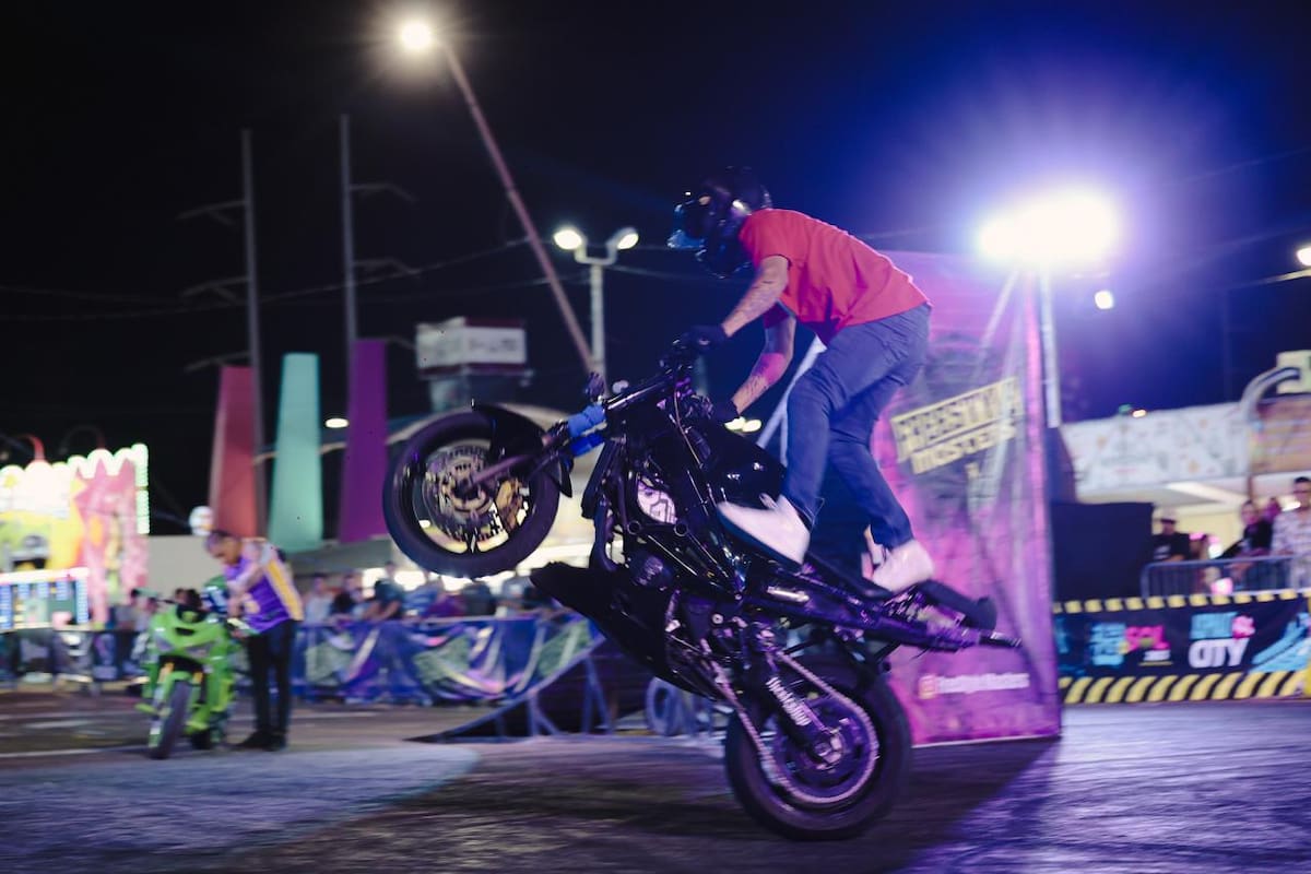 Ruedas en el cielo: el arte del stunt en Mexicali