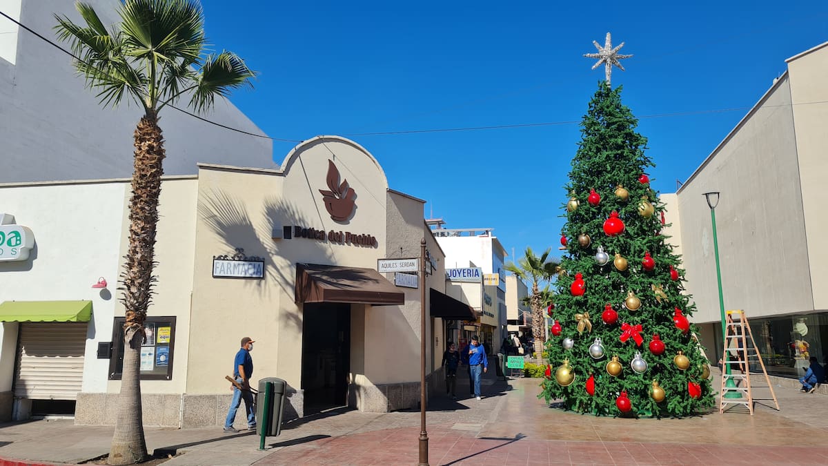 Ante la actual situación económica, comerciantes de Sonora prevén aumentos moderados y ventas por debajo de años anteriores en la temporada decembrina