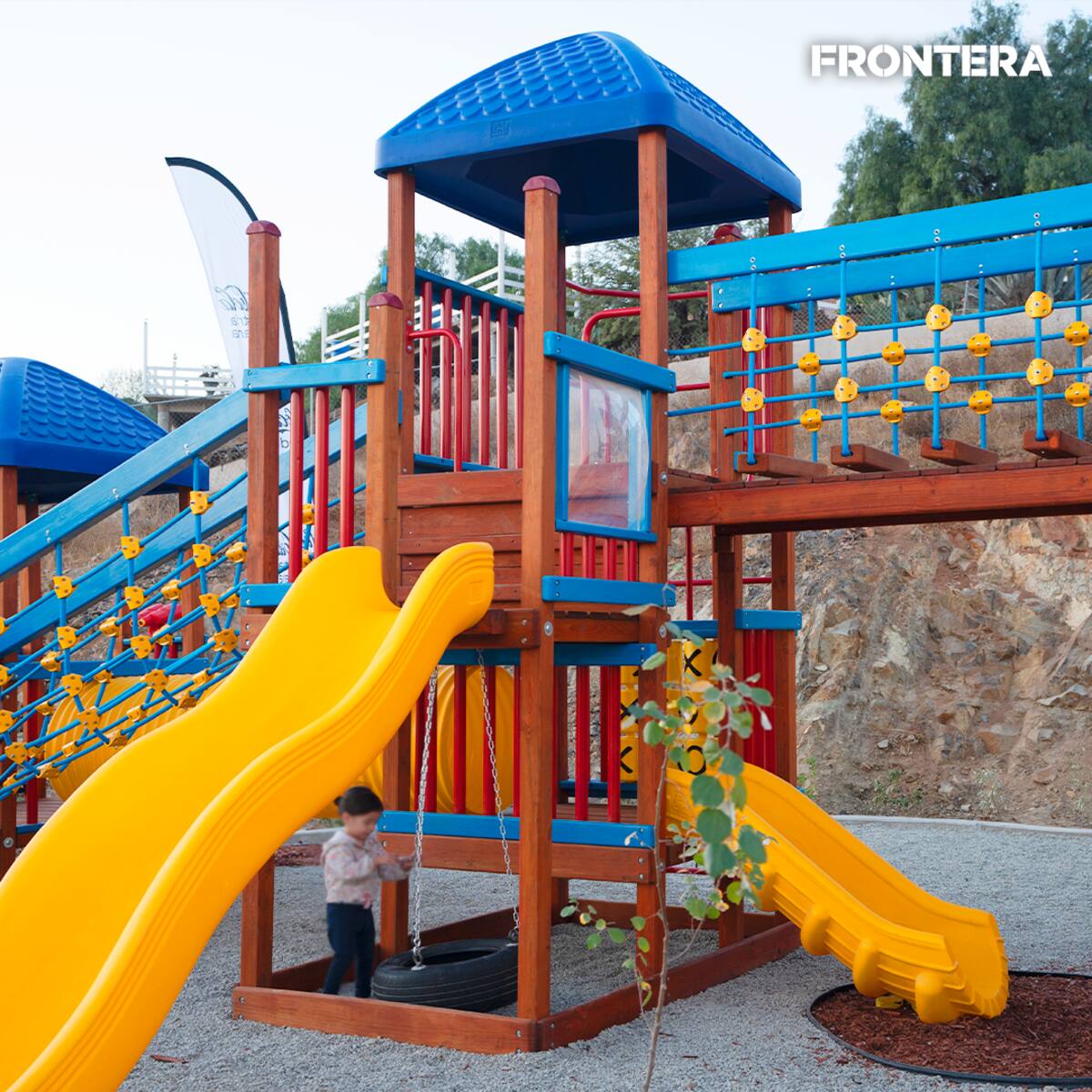 Este nuevo espacio no solo representa un lugar para el esparcimiento, sino también un compromiso con el bienestar de la niñez local.