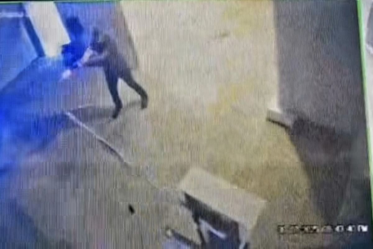 Ataque armado deja un lesionado afuera del motel en Mexicali