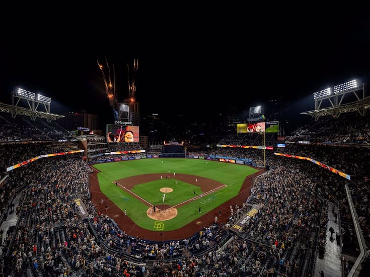 Dueños de Padres de San Diego evalúan posible venta