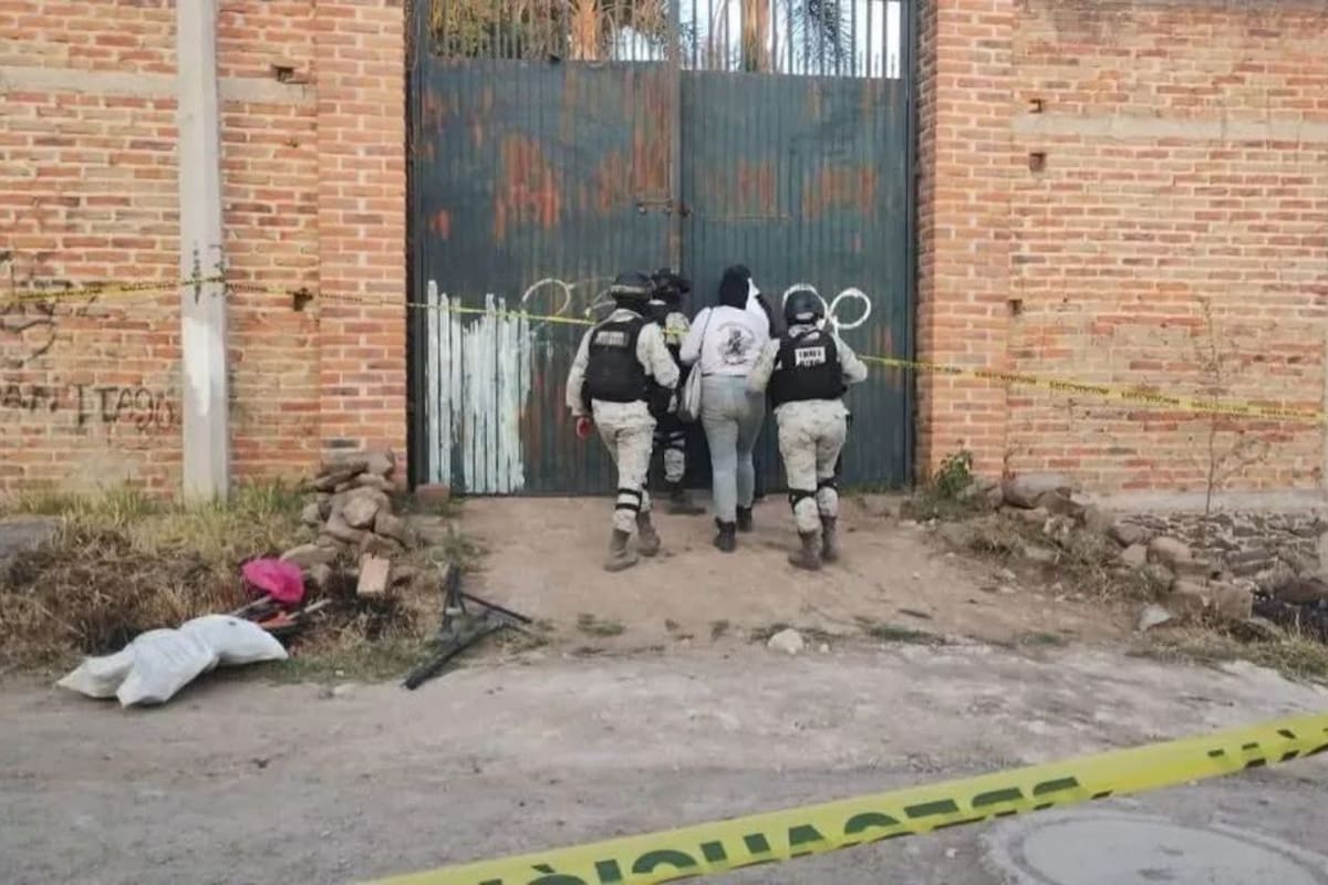 Aumentan a 223 las bolsas con restos humanos encontradas en fosa clandestina de Zapopan, Jalisco; podrían corresponder a 38 personas