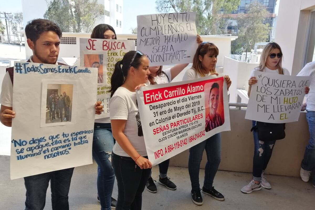 En PGJE cantan mañanitas a joven desaparecido