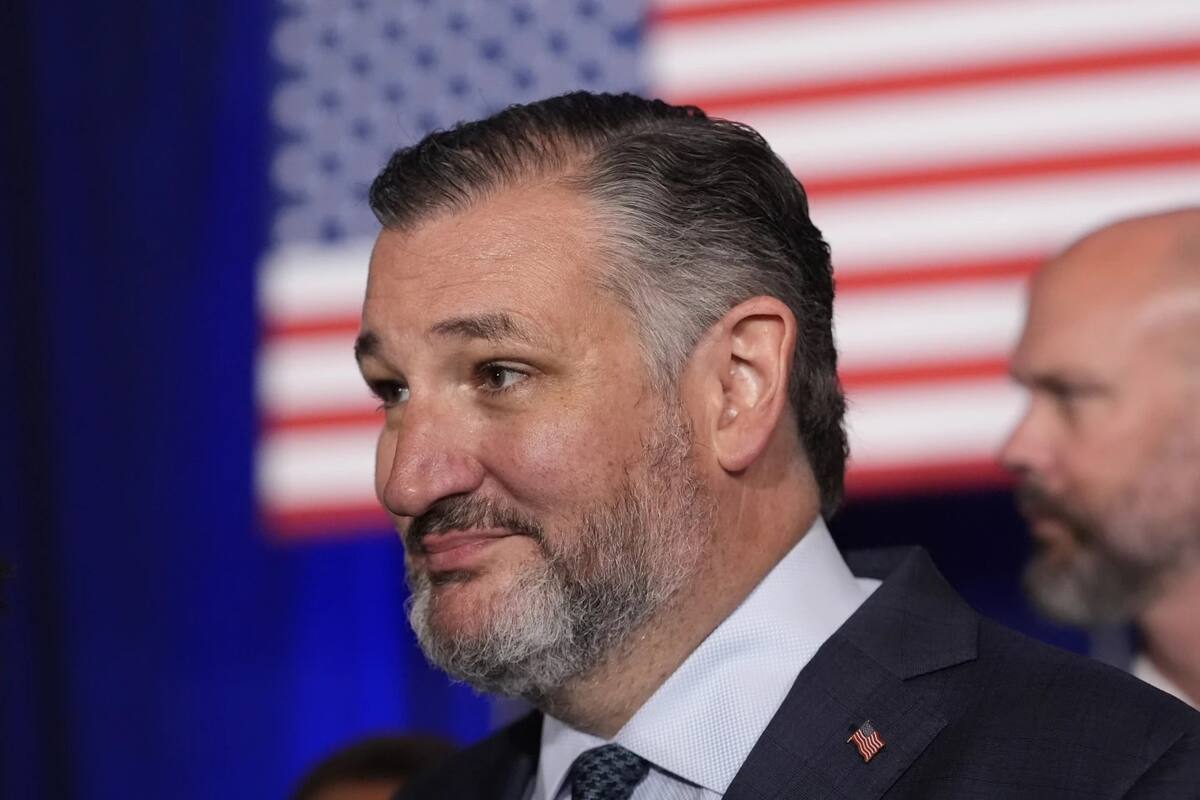 Ted Cruz, político de origen latino cercano a Donald Trump y sus ideas en contra de la isla caribeña. | AP