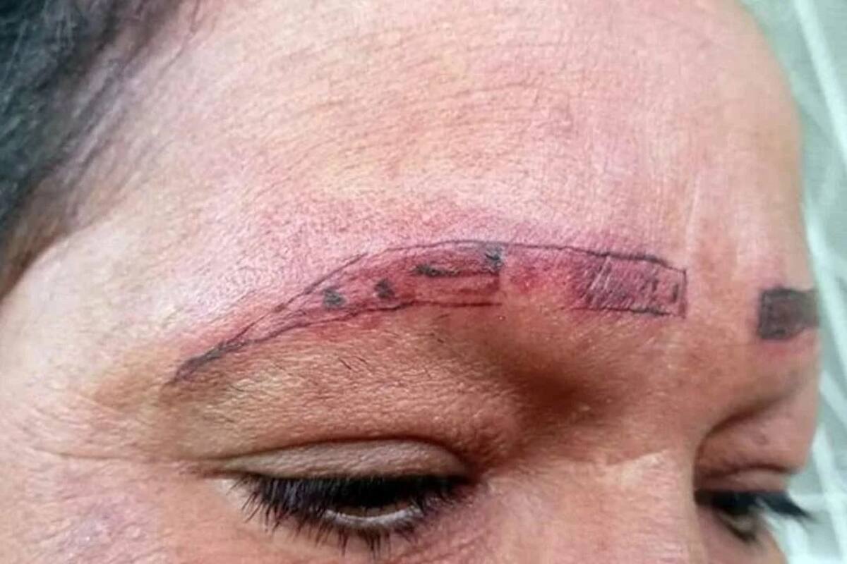 Viral: Microblading de cejas desata quejas de mujer; señala que la arruinaron