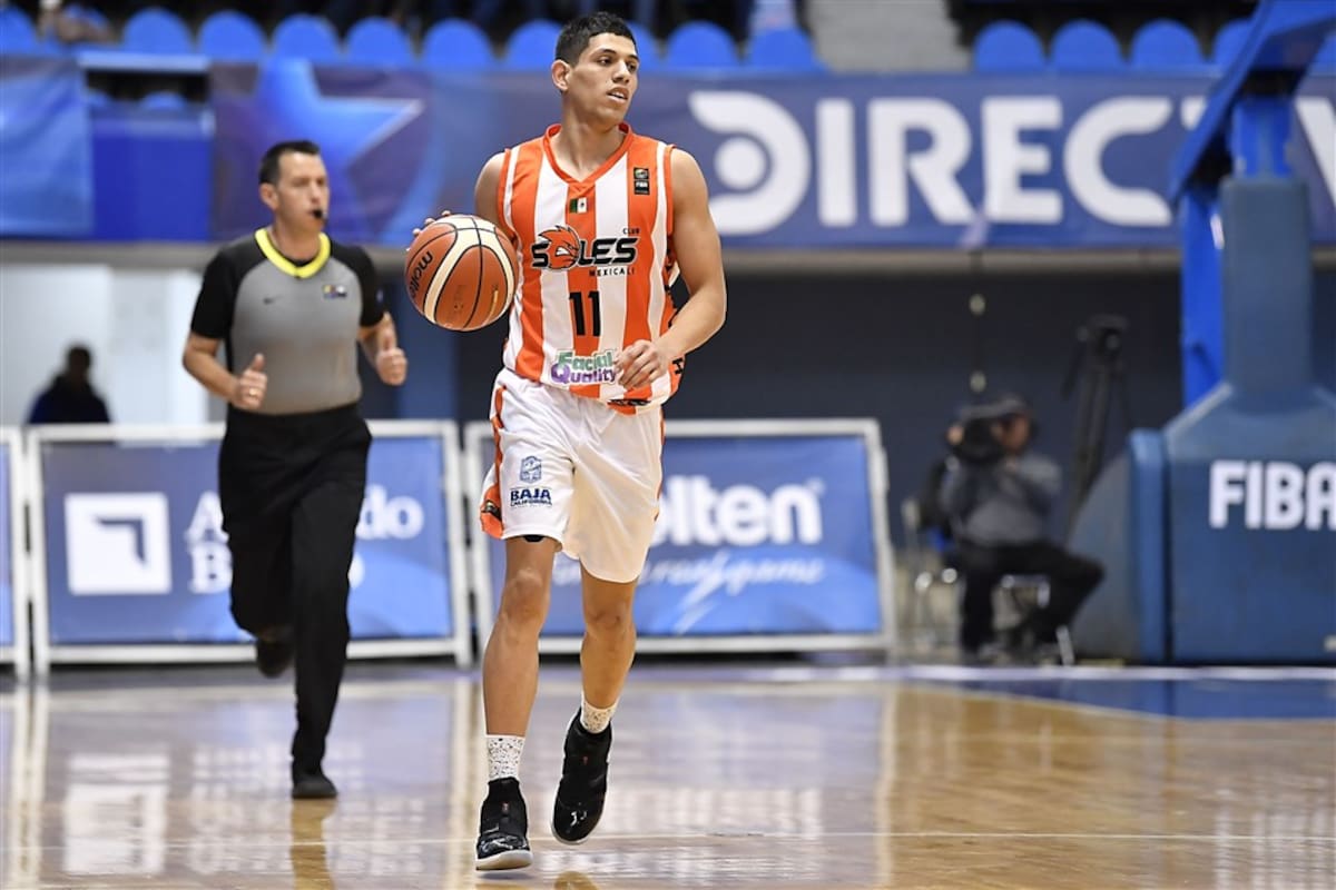 El sonorense Víctor Álvarez regresa con Soles de Mexicali en la LNBP