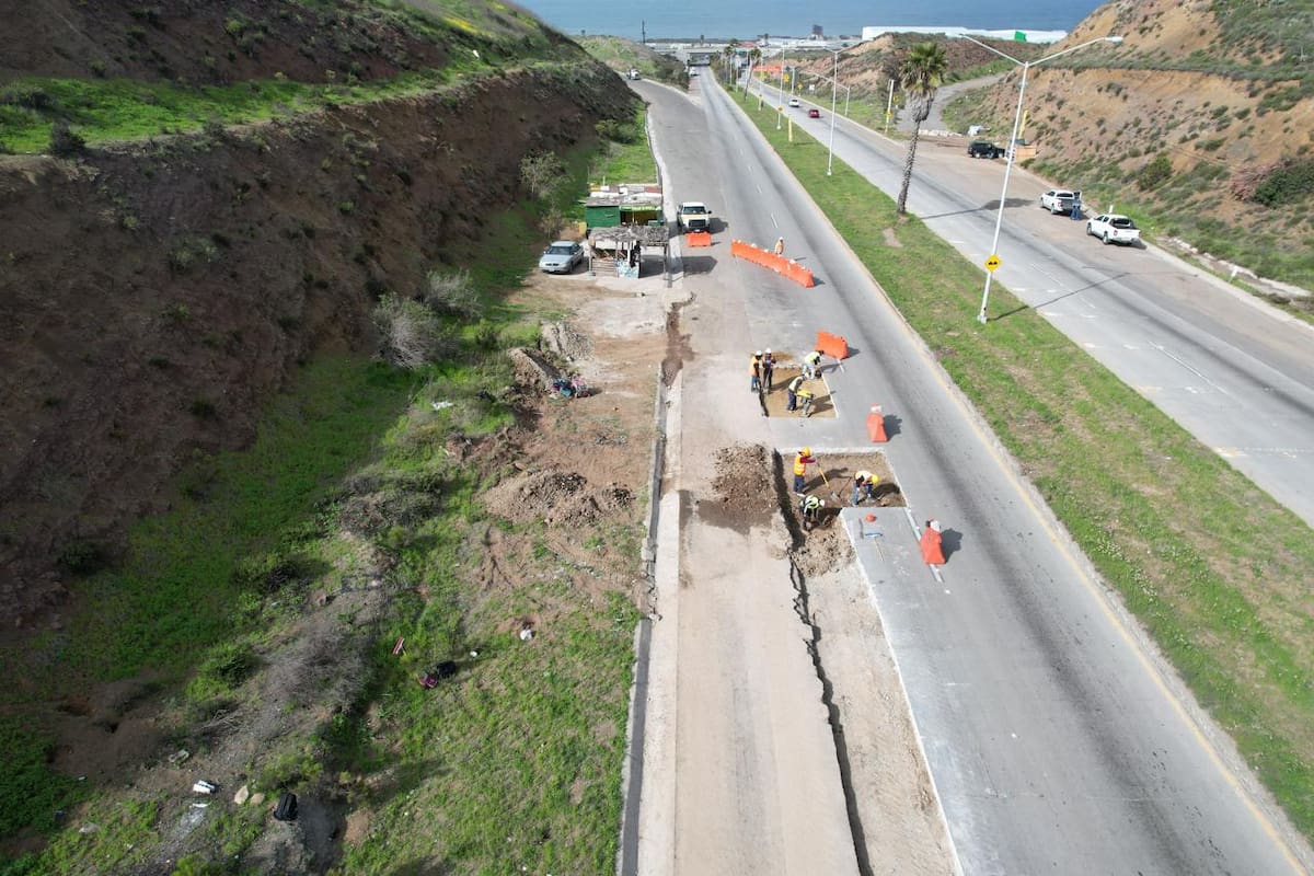 Sidurt rehabilita tramo de Corredor 2000 cercano a entronque con Rosarito