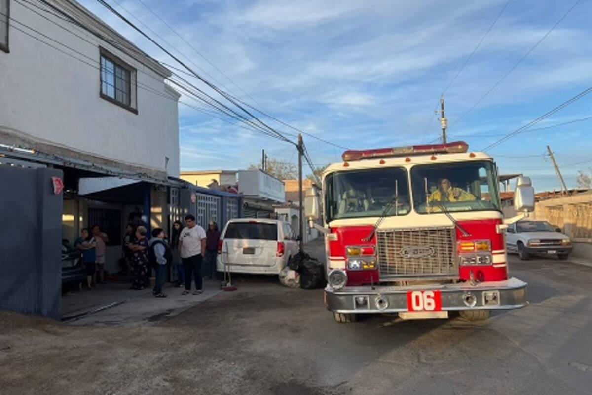 Se incendia baño en una casa de la colonia Gasca