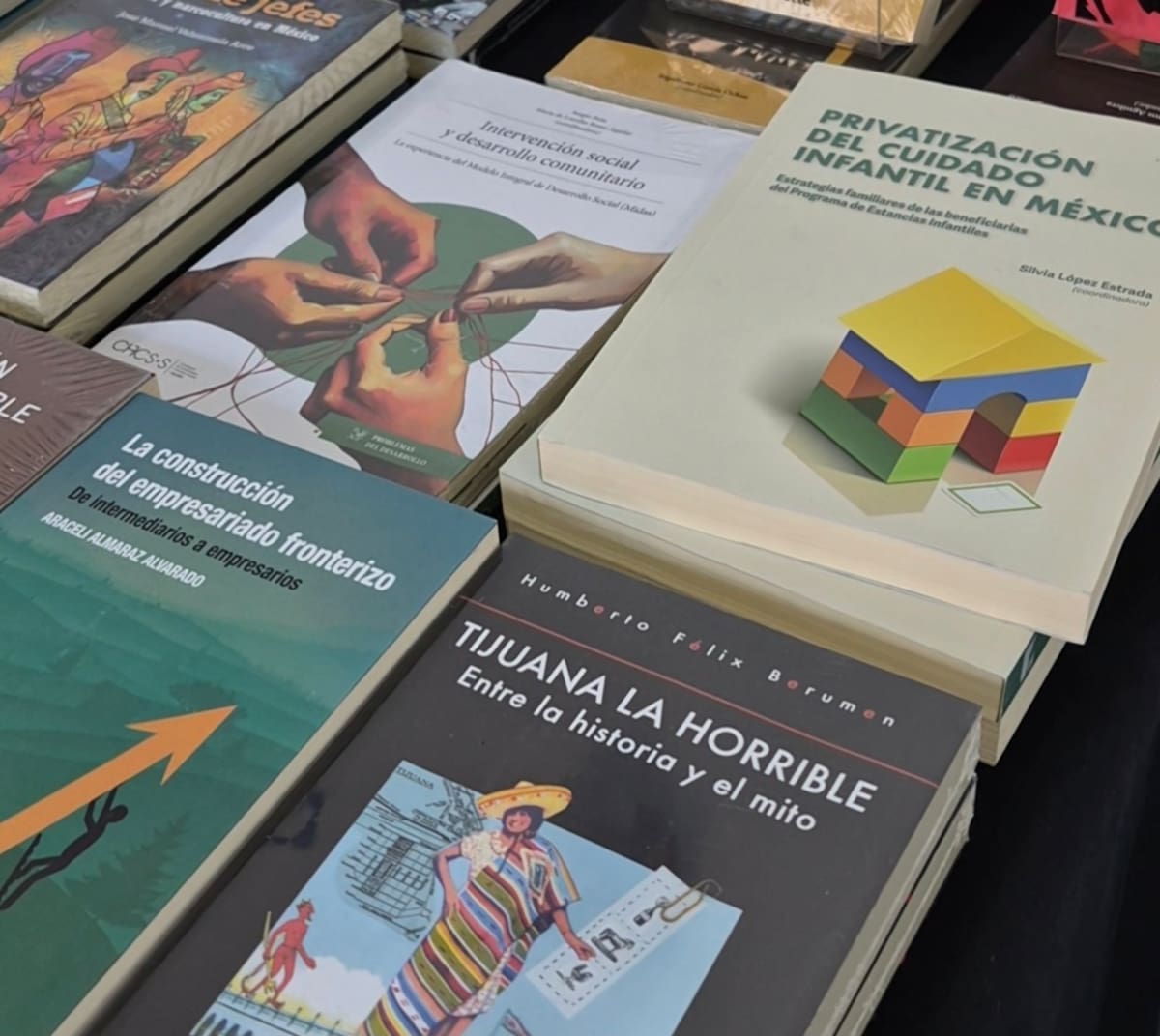 28, 29 y 30 de septiembre presentarán publicaciones la Segunda Feria del Libro Jurídico en Tijuana, que reúne publicaciones y especialistas del Instituto de Investigaciones Jurídicas. Foto: Michelle Castillo