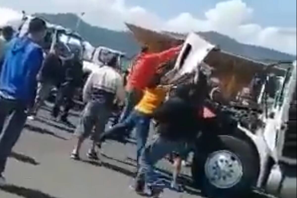 Por tentativa de homicidio consignan a gasero que abrió manguera durante protestas en CDMX