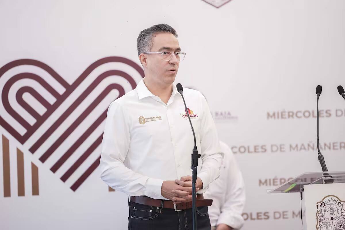 Se cumplió 100% de pago a adeudos a docentes interinos