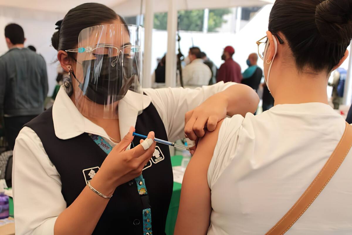 En México más de 26 millones de personas han completado su esquema de vacunación contra la Covid