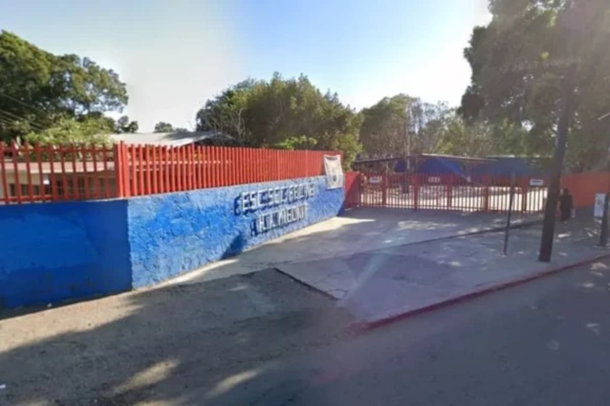 Suspenden clases en secundaria Migoni de Ensenada tras amenaza de tiroteo