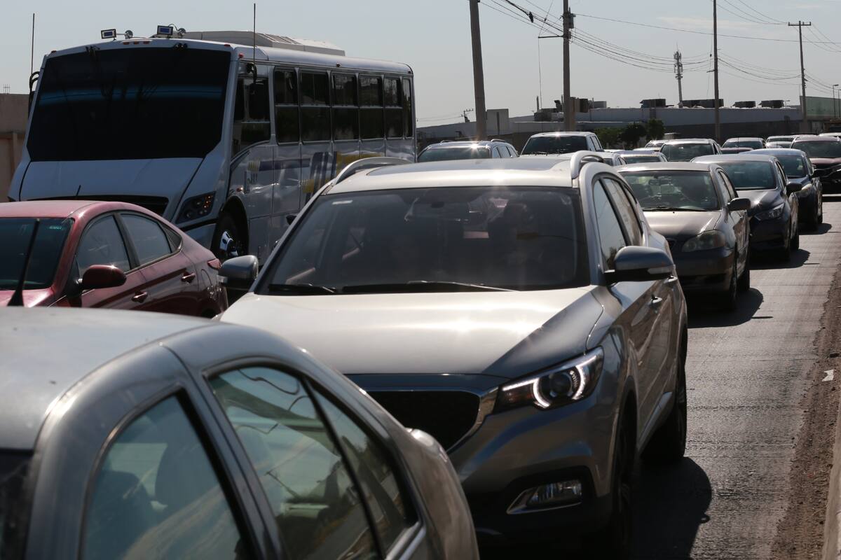 Buscan alternativas ante las deficiencias del transporte urbano