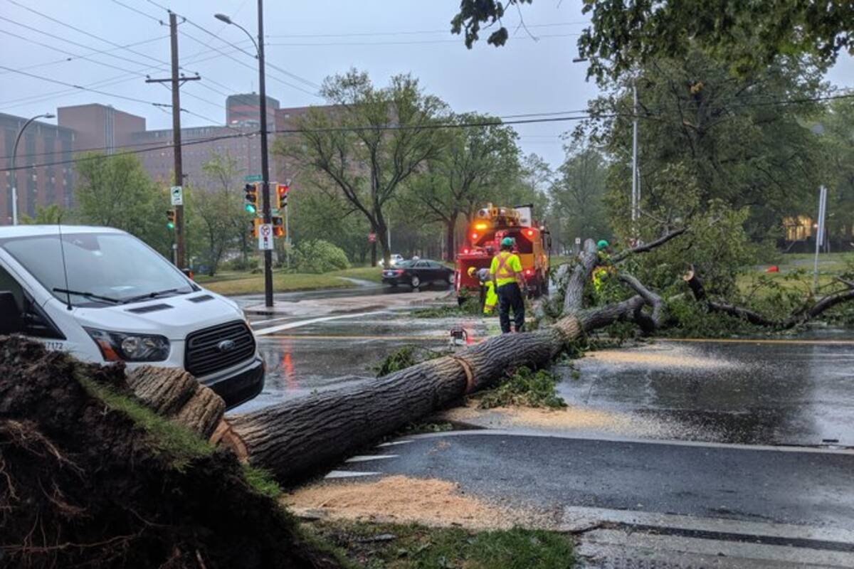 “Dorian” llega a Canadá con destrozos e inundaciones