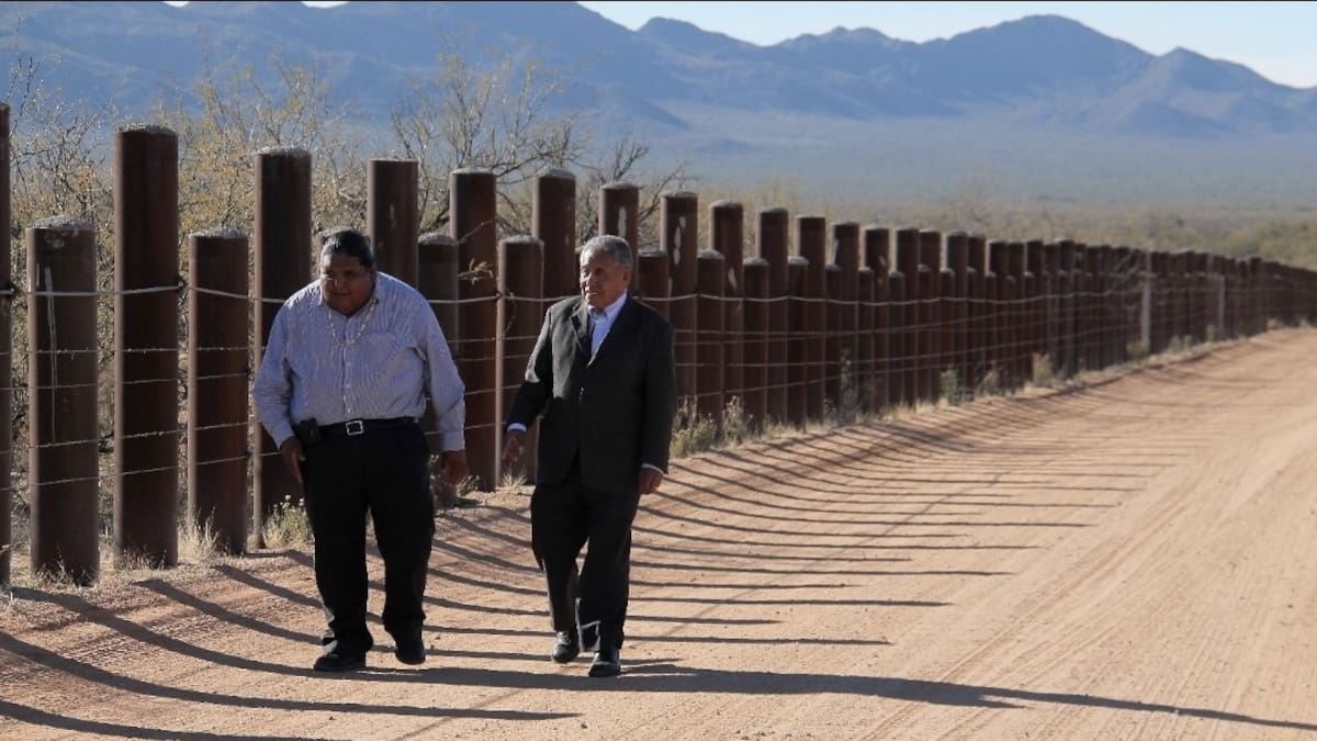 La franja de 18.3 metros que define parte de la pelea por el muro entre Arizona y la Nación Tohono O’odham