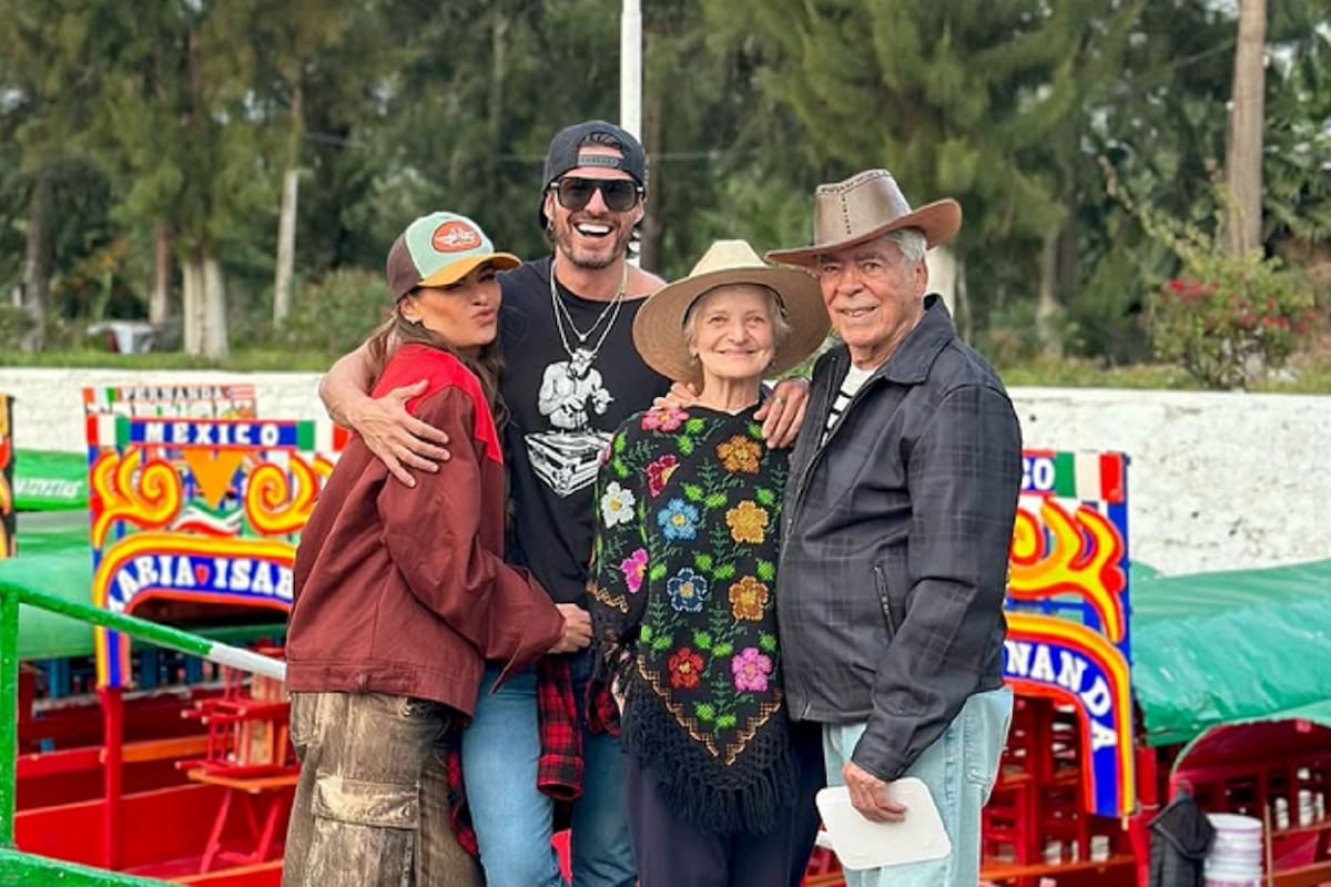 Galilea Montijo recibe a sus suegros en México y celebra su aniversario de bodas