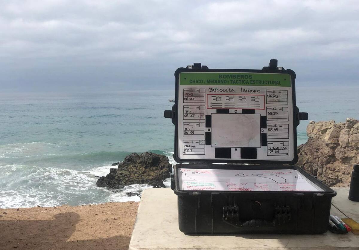 Protección Civil y Bomberos de Rosarito continúa con la búsqueda de Isidoro.