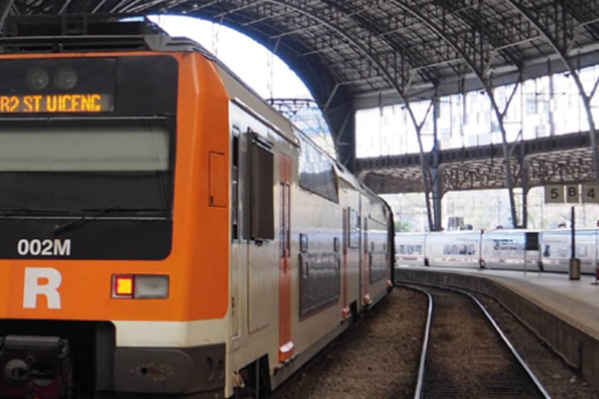 Otro accidente ferroviario en España, esta vez en Cataluña deja un muerto y al menos 20 heridos tras el colapso de un muro