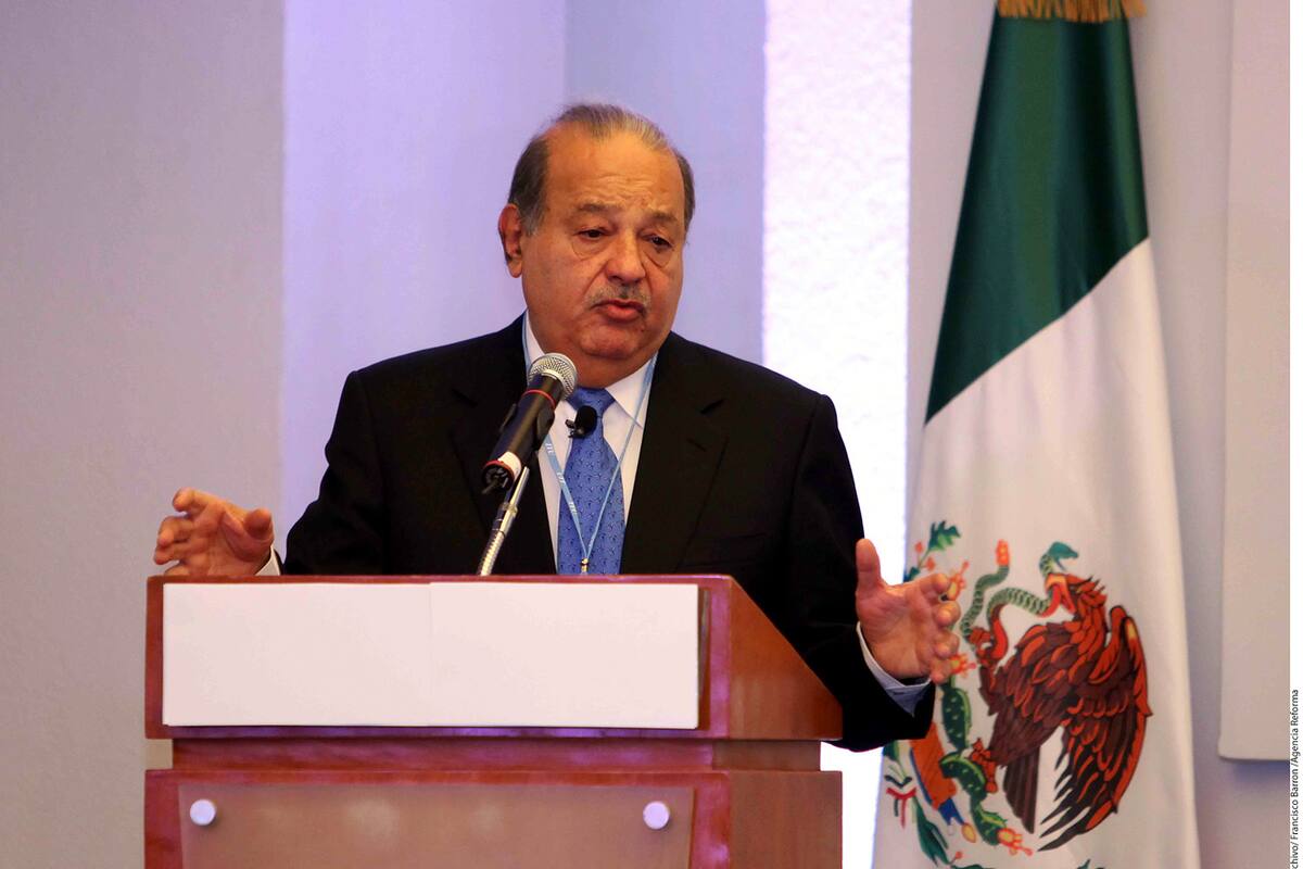 Carlos Slim pide a AMLO invertir en el Sureste del País
