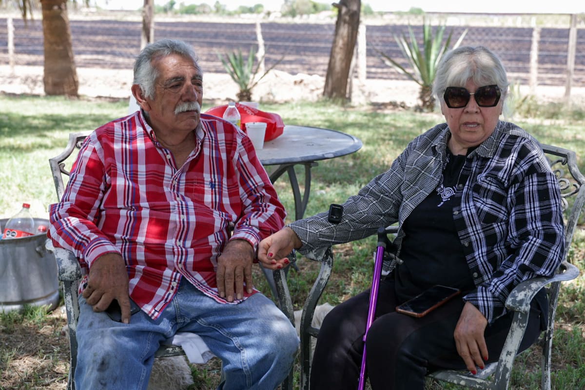 Abuelitos continúan solicitando apoyo tras incendiarse su hogar