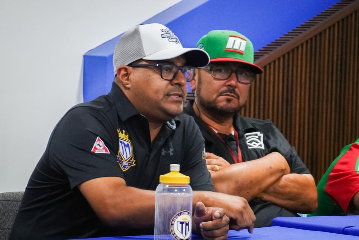 Los peloteros de la Liga Municipal de Tijuana regresaron a casa después de representar a México en la Serie Mundial de Ligas Pequeñas en Williamsport, Pensilvania. Foto: Cortesía / Border Zoom