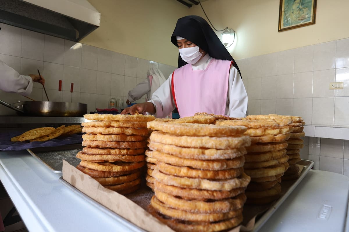 VIDEO | Hermosillo: Adoratrices preparan unos buñuelos ¡muy especiales!