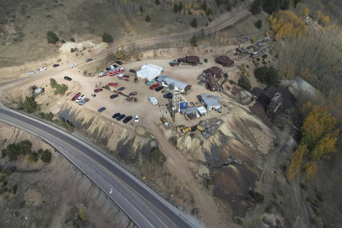 ¿Qué pasó en una mina de oro de Colorado? Muere una persona y 12 quedan atrapadas bajo tierra