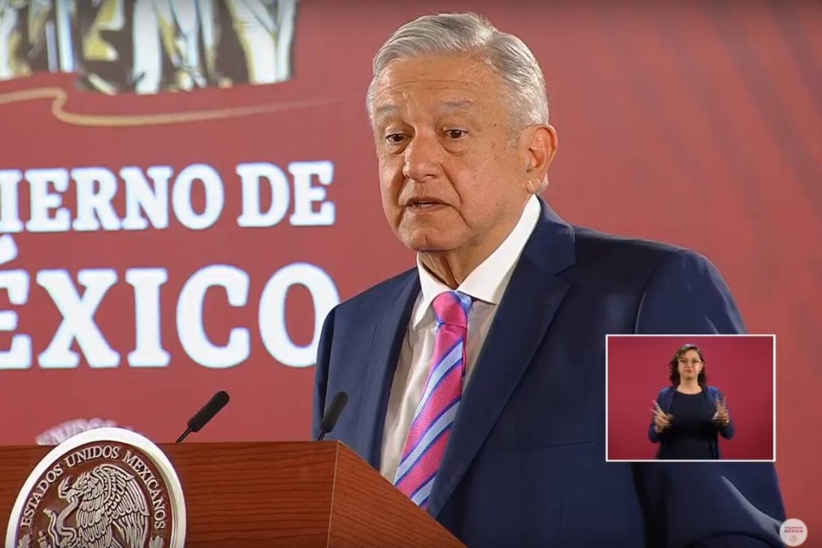 “Vamos a demostrar que no estamos solos”: AMLO invita al Zócalo el 1 de diciembre