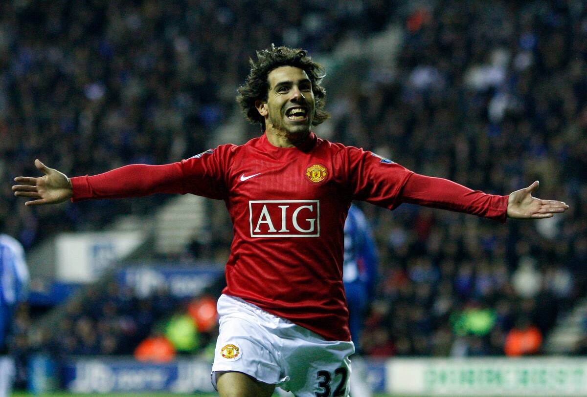 Carlos Tevez (AP Photo/Jon Supe)