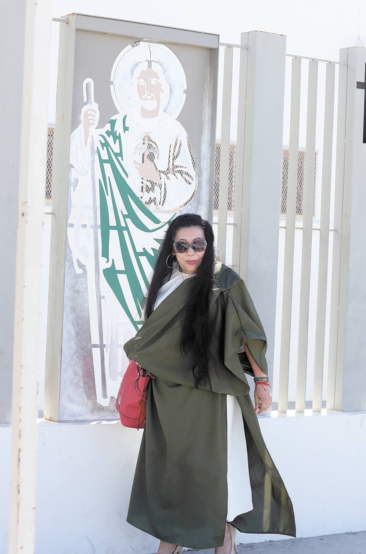 Elvia García fue a cumplir con San Judas Tadeo, para agradecerle por los favores recibidos.