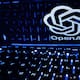 OpenAI lanzó la versión preliminar de GPT-5.6 bajo estricto control del gobierno de Estados Unidos, una medida de seguridad nacional que prohíbe el acceso a ciudadanos extranjeros y usuarios comunes