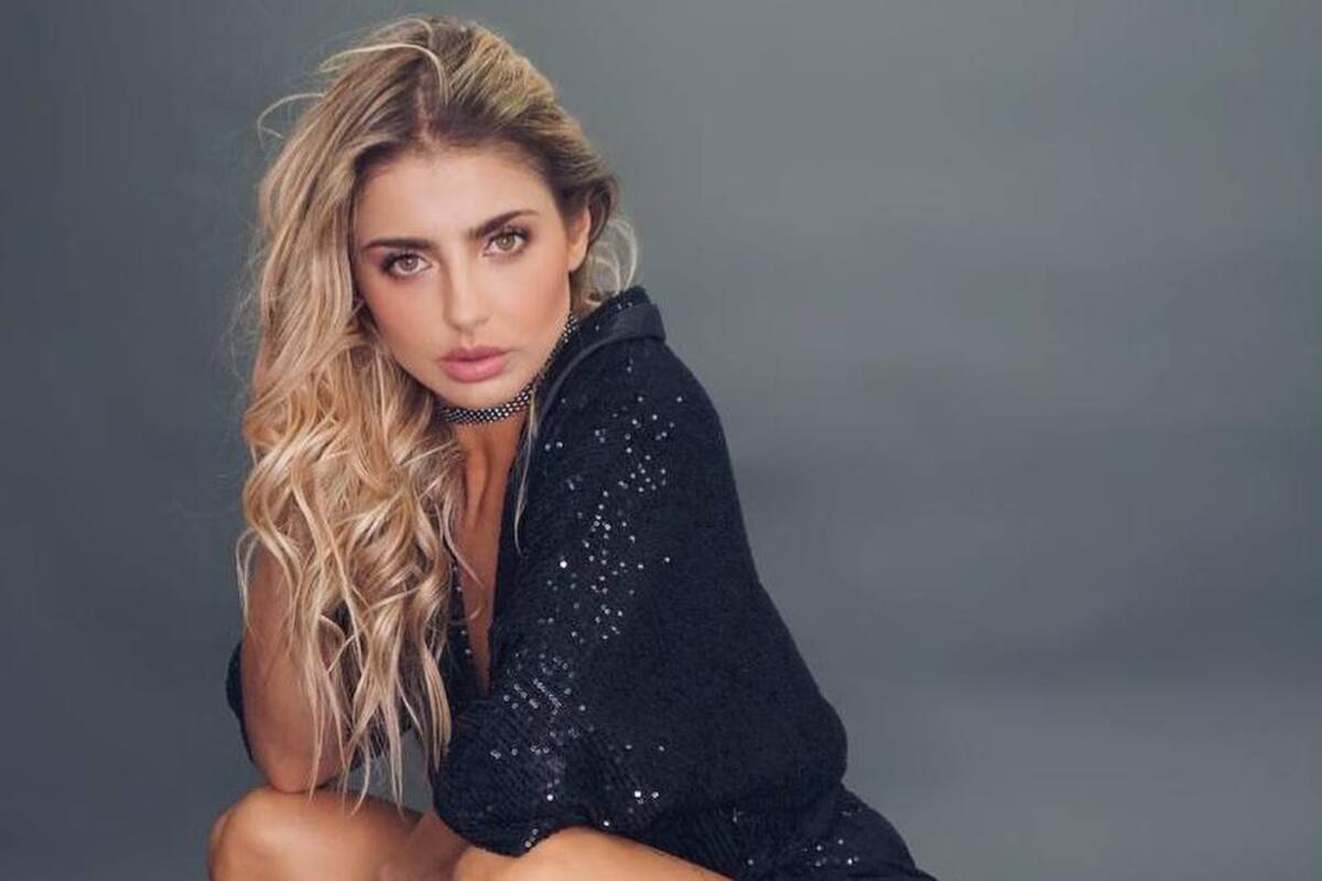 Michelle Renaud se hace nuevo look