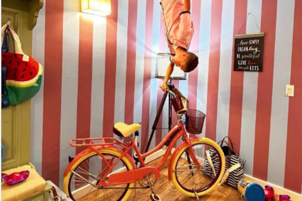 La Casa al Revés abre sus puertas en World of Illusions Los Ángeles