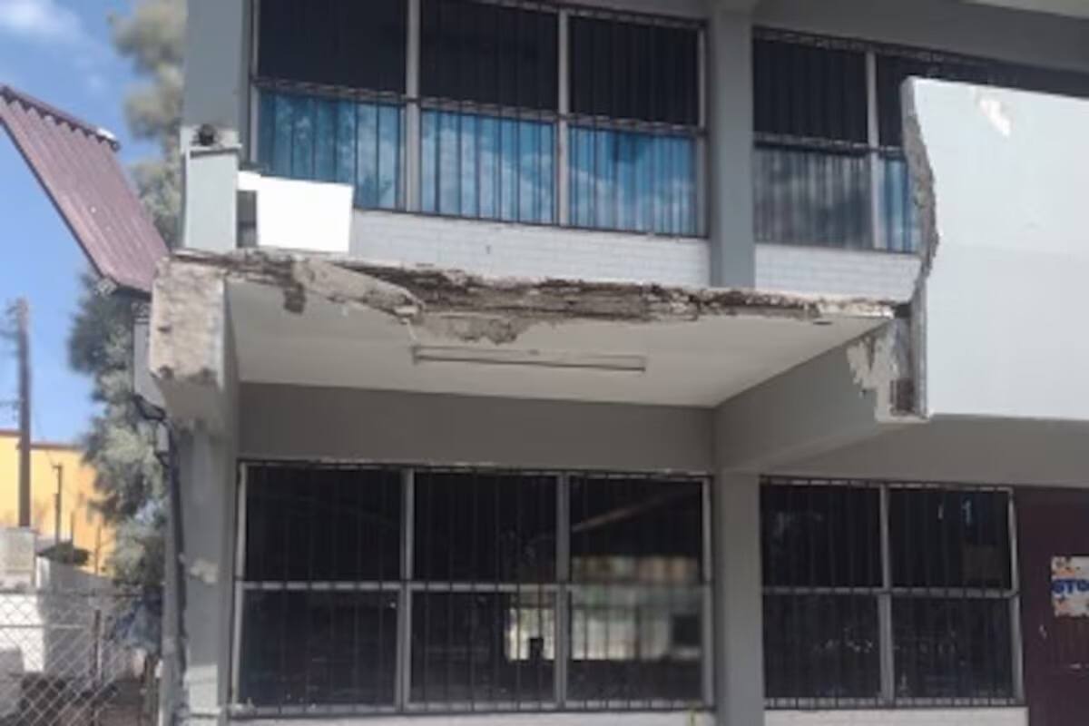 Se mantendrá cerrada primaria Benito Juárez tras caída de barandal