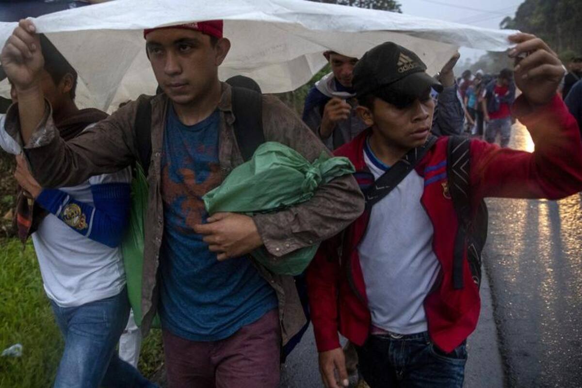 ICE de EU en Guatemala deporta a un grupo de 300 hondureños