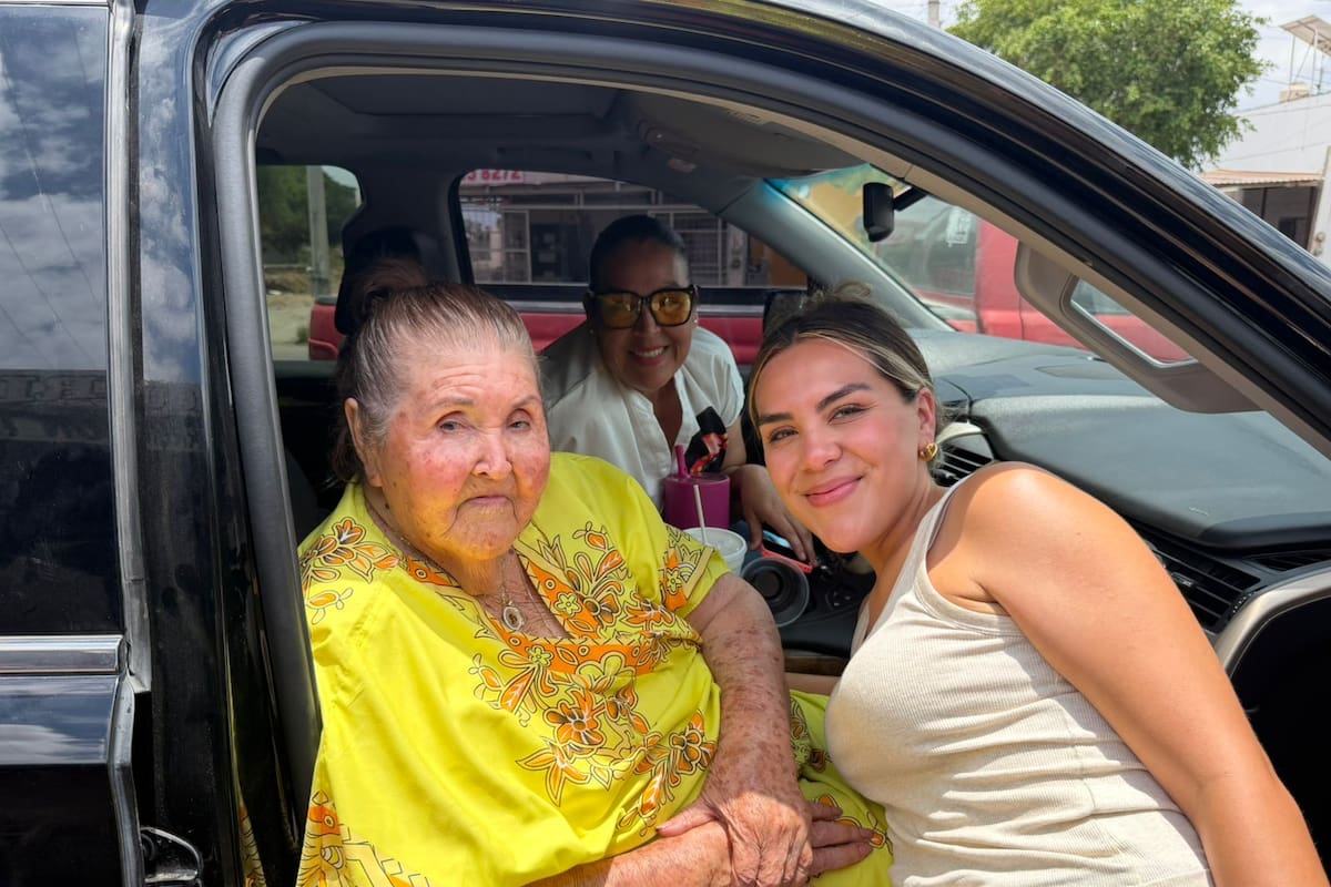 Visita Ciudad Obregón la creadora de contenido Ana Karen Varela